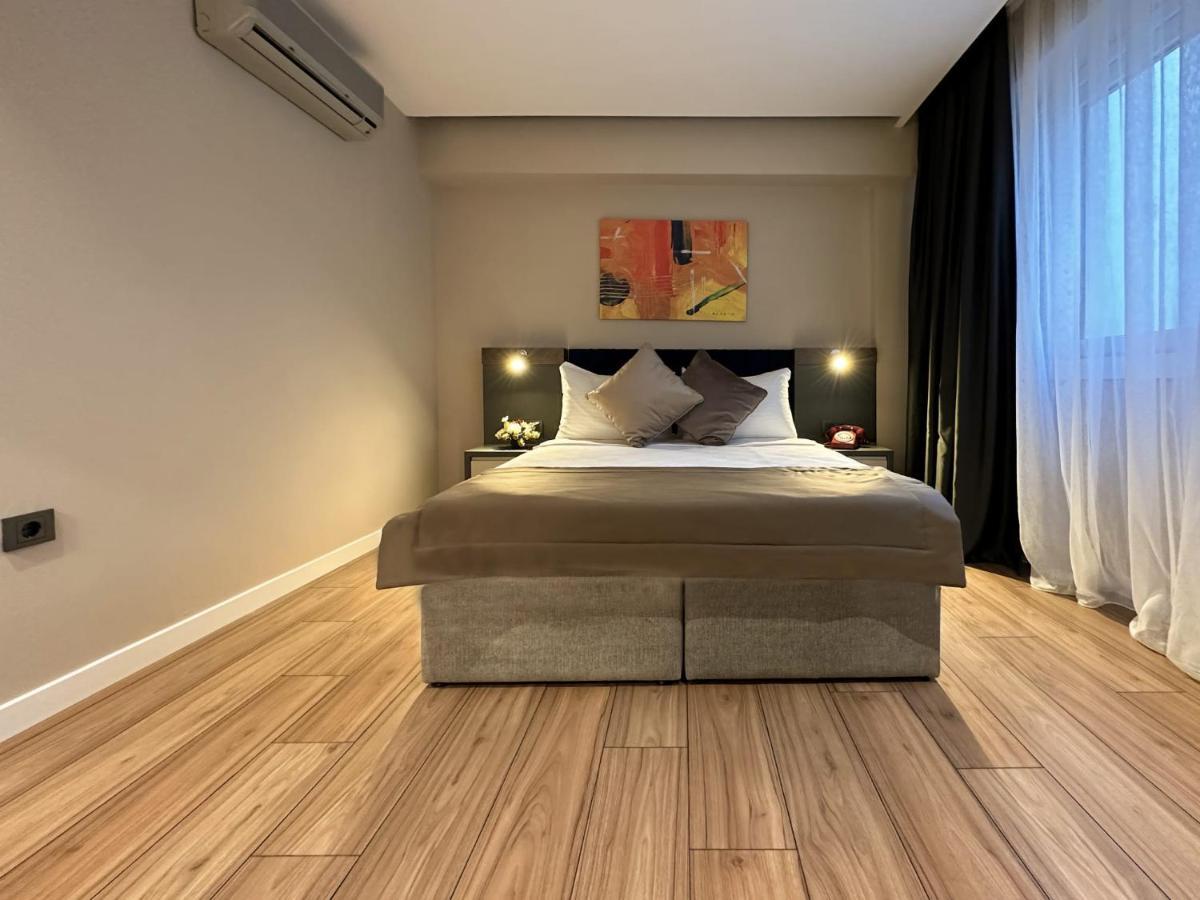 The Royals Hotel Измир Экстерьер фото